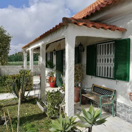 Caparica Beach House Дом отдыха